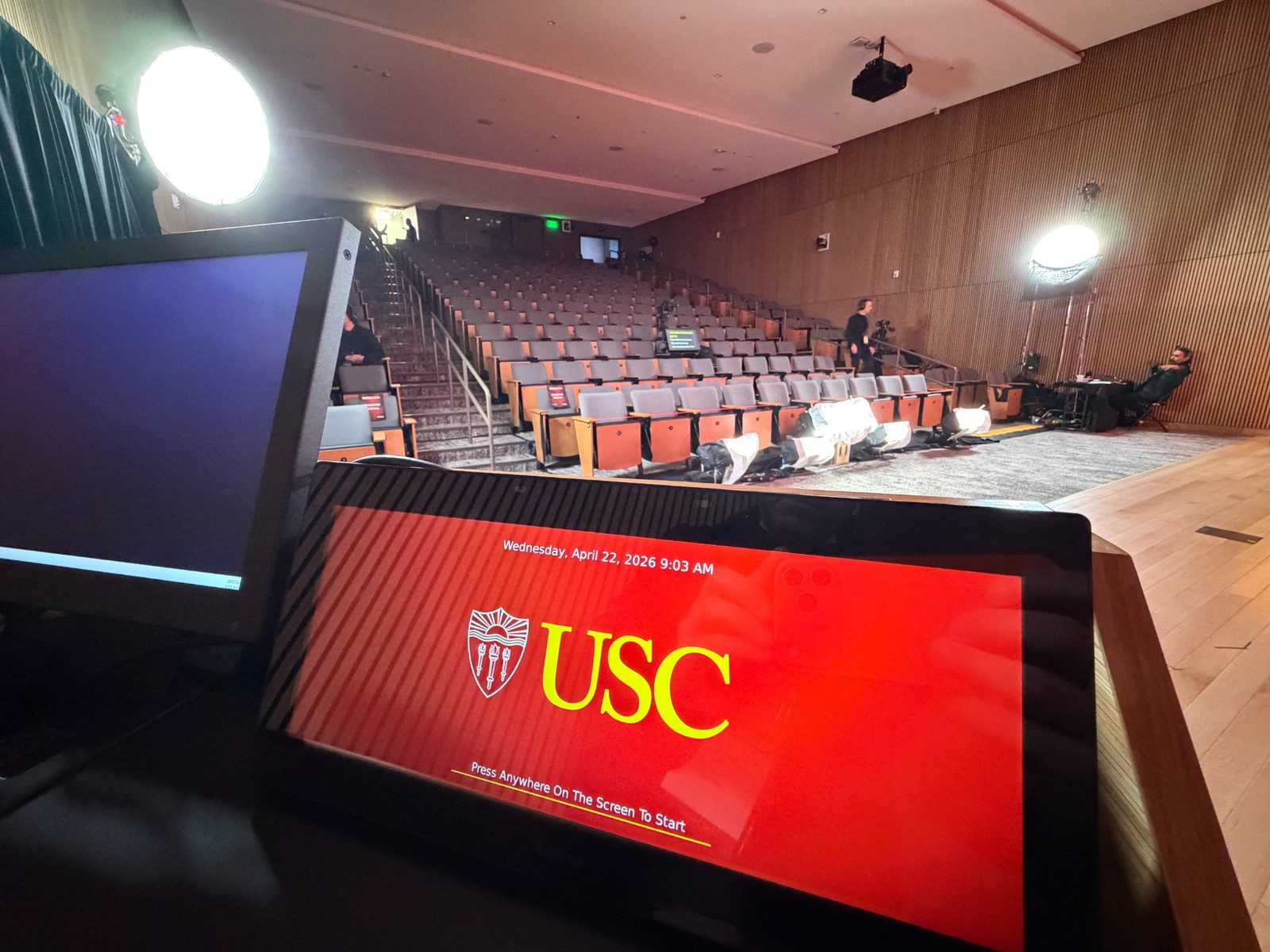 USC Blockchain Conference live production and livestream support